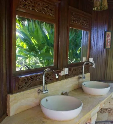 Dalem Surf Retreat Jasri