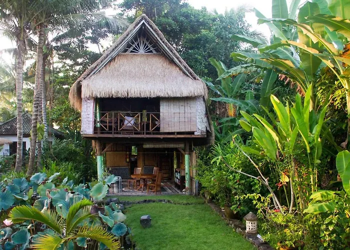 Dalem Surf Retreat *