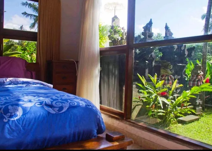 ロッジ Dalem Surf Retreat *