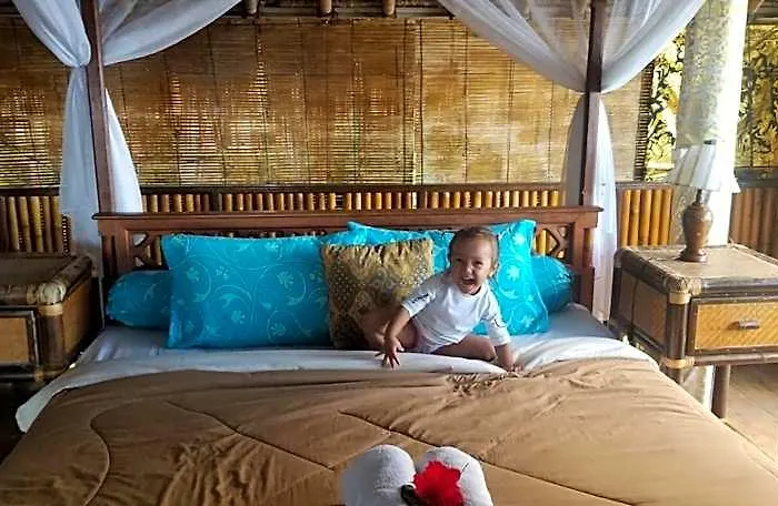 Dalem Surf Retreat ロッジ *
