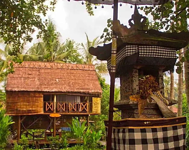 Dalem Surf Retreat *