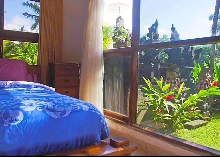 Dalem Surf Retreat